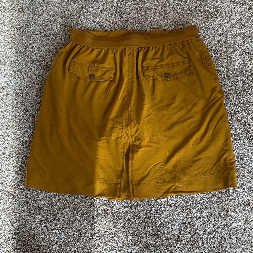 Athleta Mustard skort - Picture 2 of 5